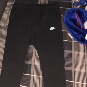 Nike joggers